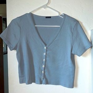 Brandy Melville cropped baby blue sweater top